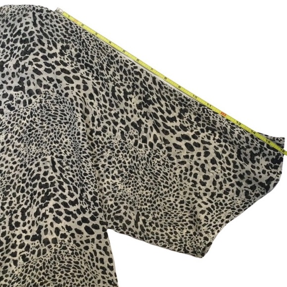 Chico’s 100% Silk Short Sleeved Leopard Print Top, Sz L/12 (Chico’s Sz 2), NWOT - Picture 6 of 10